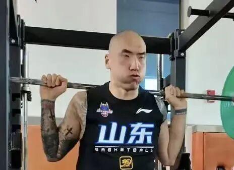 3年4740万！米切尔罗宾逊的加盟，能给凯尔特人带来什么？